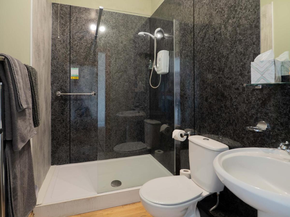 The Old Cross Inn Blairgowrie and Rattray Экстерьер фото