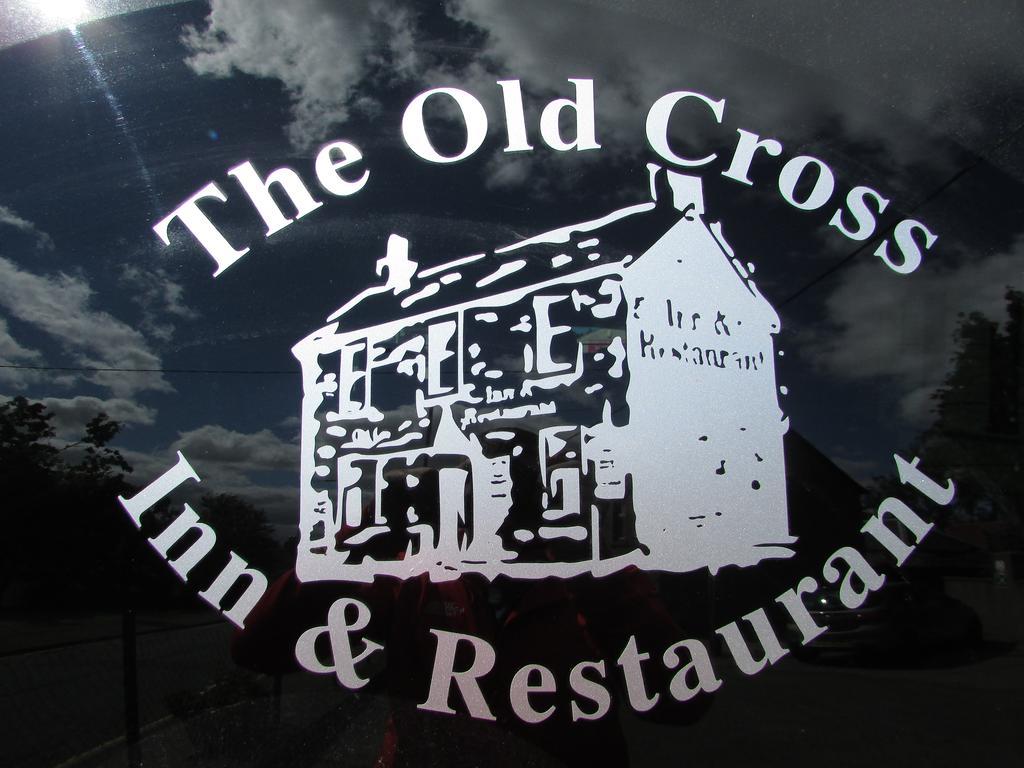 The Old Cross Inn Blairgowrie and Rattray Экстерьер фото