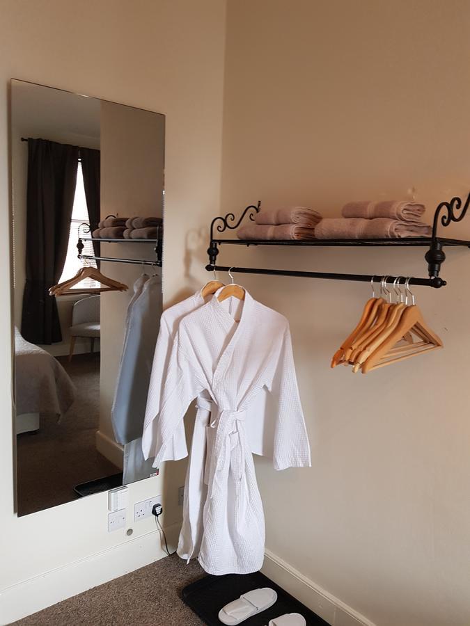 The Old Cross Inn Blairgowrie and Rattray Экстерьер фото